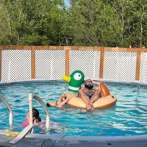 Meet your Posher, Eric